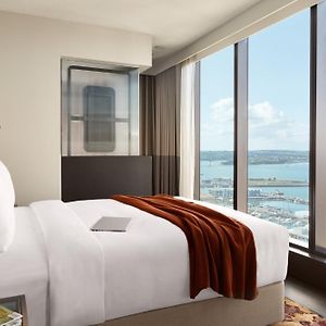 Standard Upper Floors Queen Room
